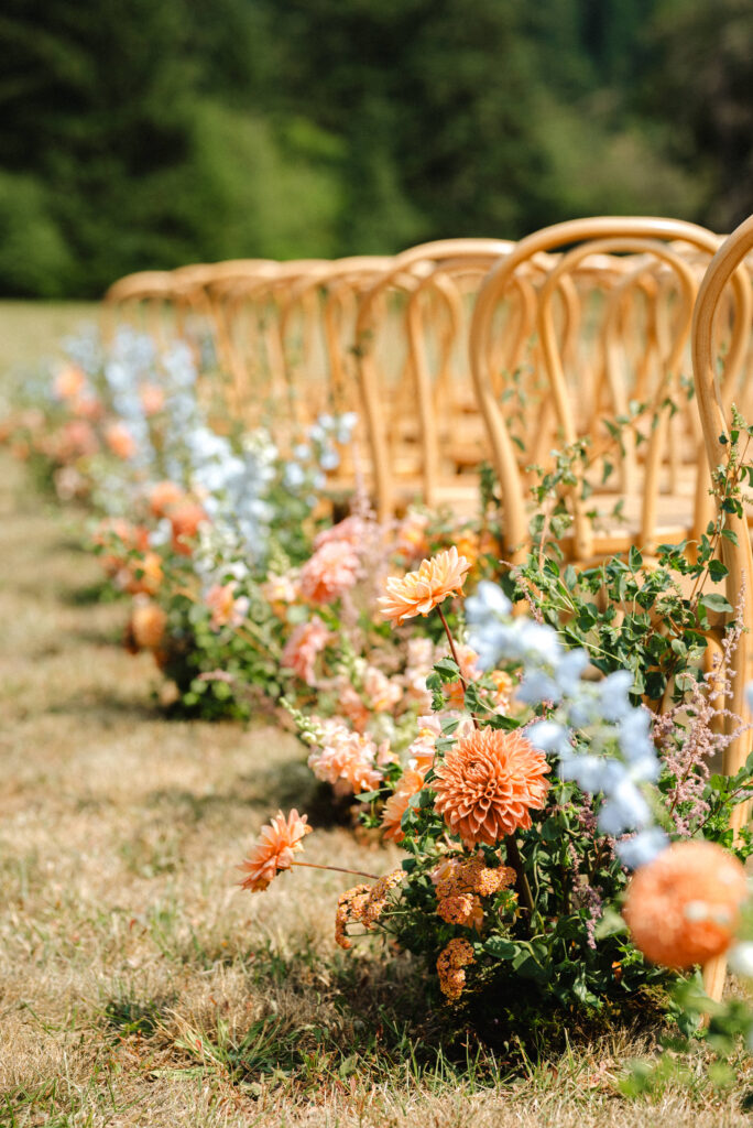 summer garden wedding in the Columbia River Gorge at Wind Mountain Ranch, natural garden wedding florals ceremony site